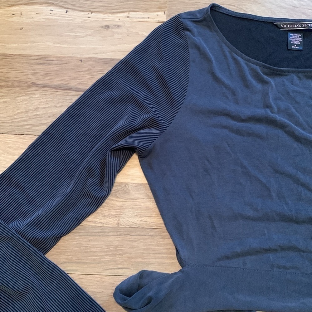 Victoria’s Secret Long Sleeve Cropped Wrap Around Tie Waist Shirt Women’s M - Picture 3 of 11